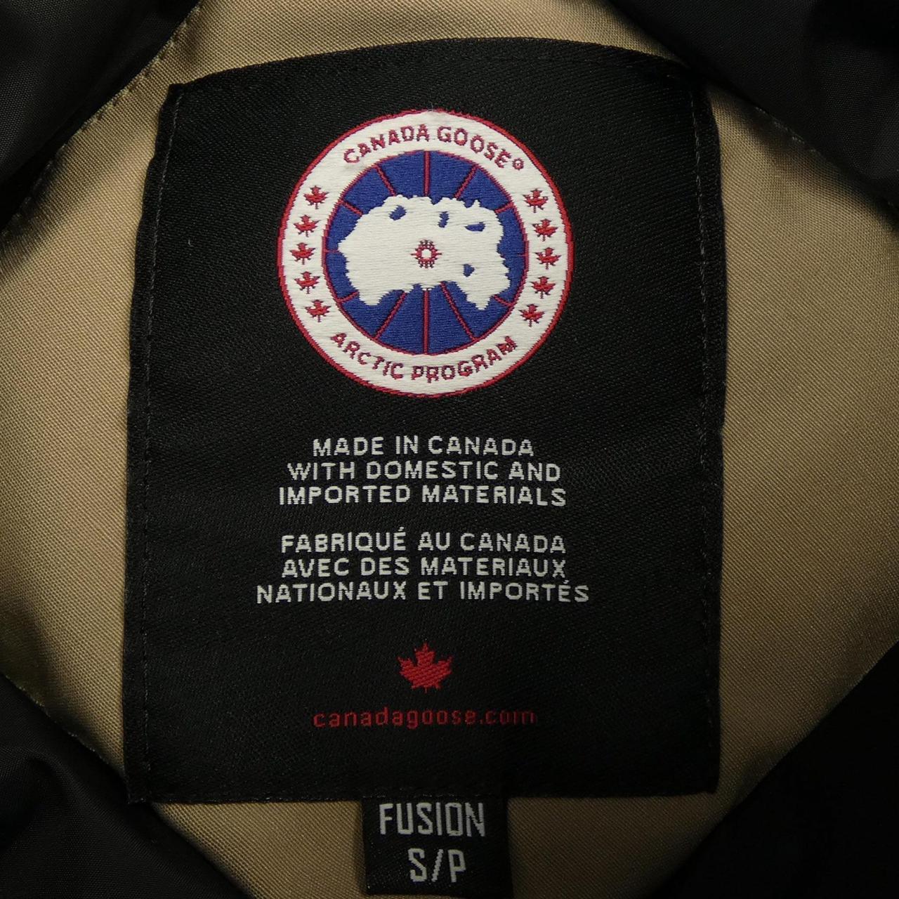 Canada goose CANADA GOOSE down coat