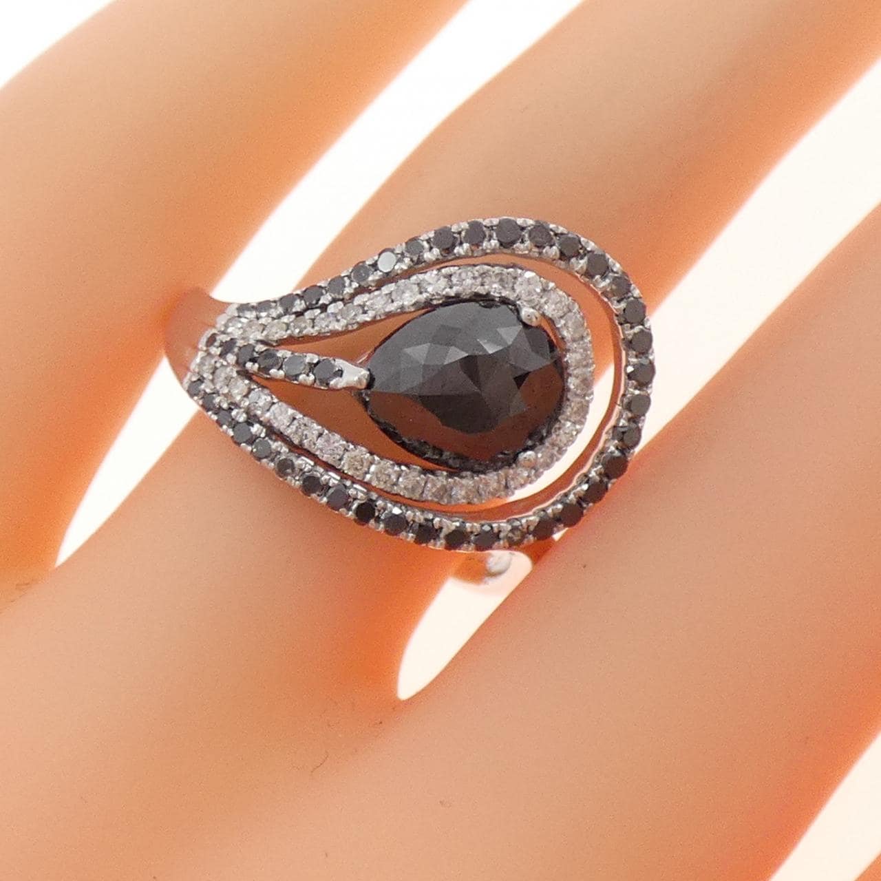 K18WG ダイヤモンド リング 1.49CT