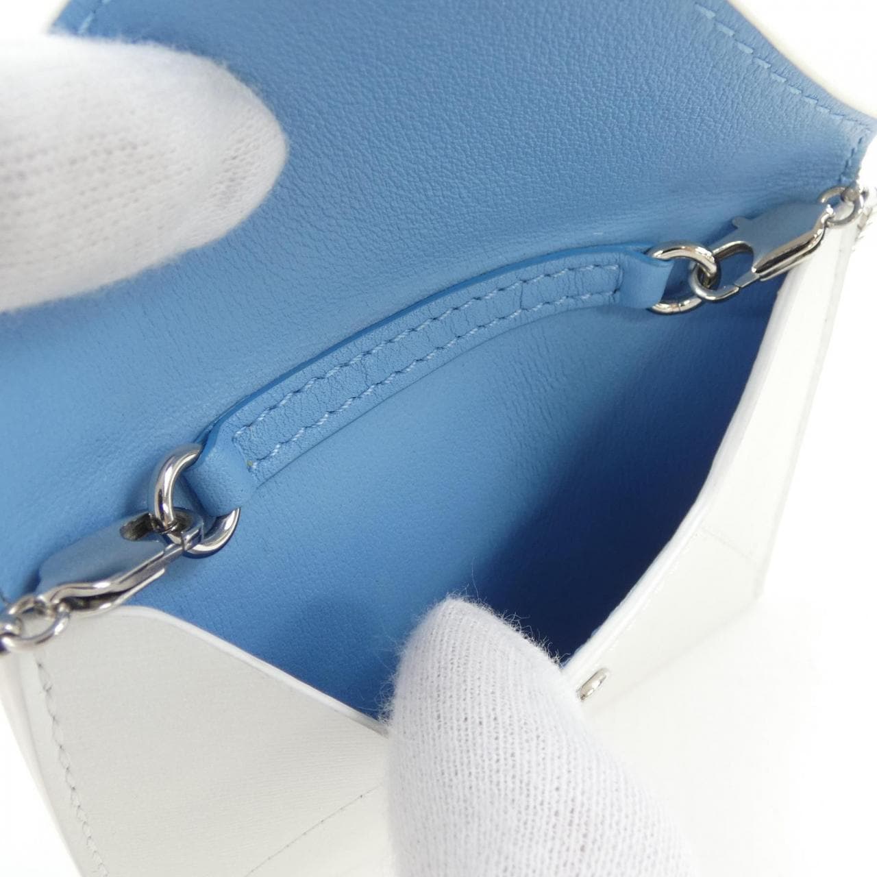 デルボー DELVAUX RENE MAGRITTE ALPHABET MESSAGE ABO552BEX CARD CASE