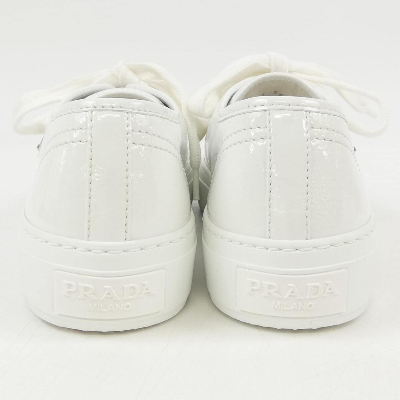 プラダ PRADA スニーカー
