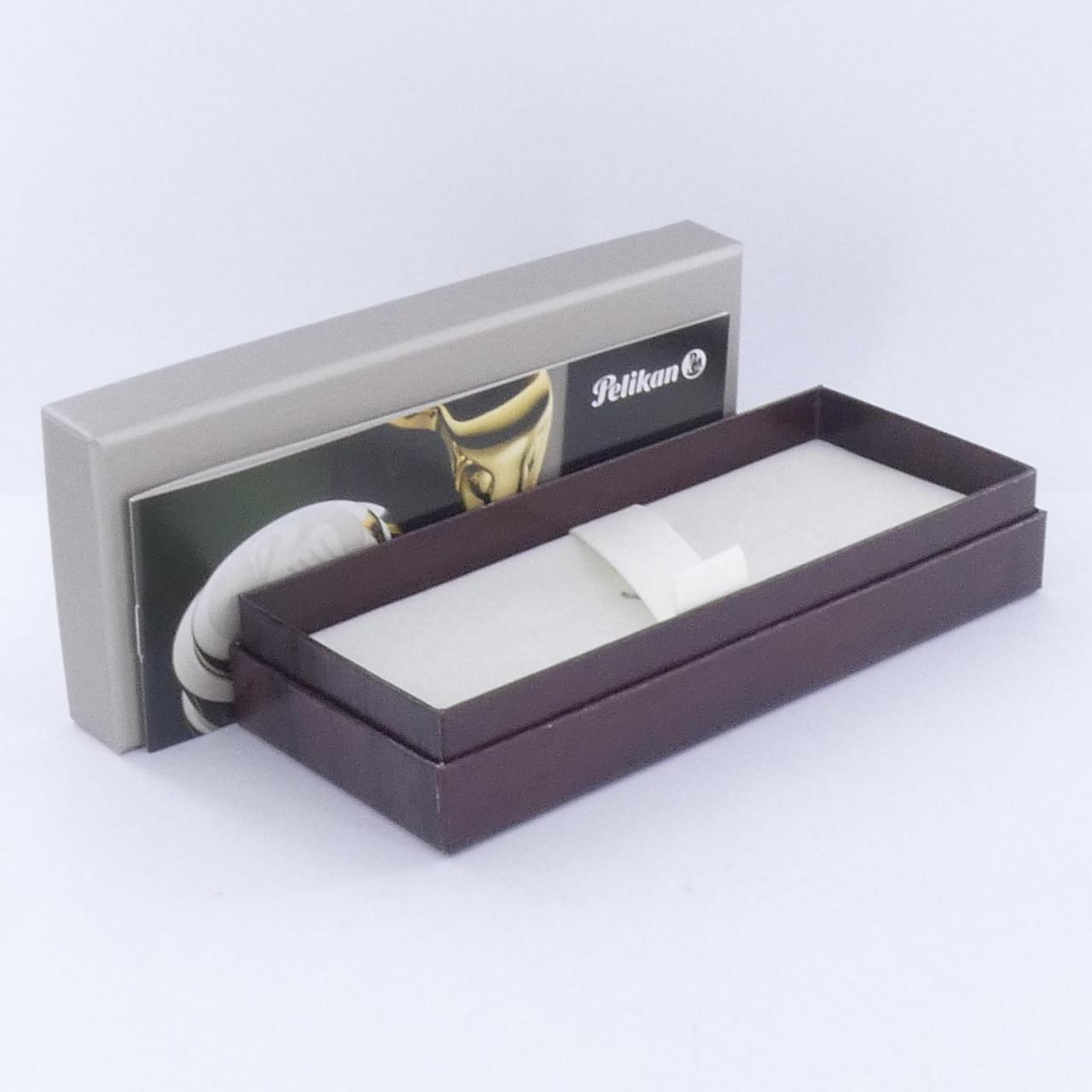 ペリカン スーベレーンM400グリーンストライプ 万年筆