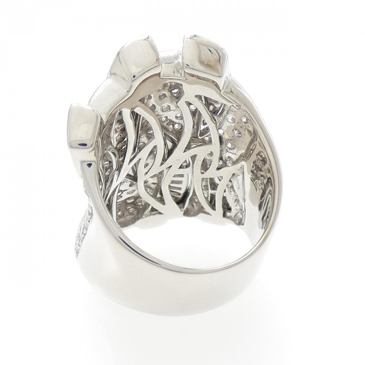 K18WG ダイヤモンド リング 0.84CT