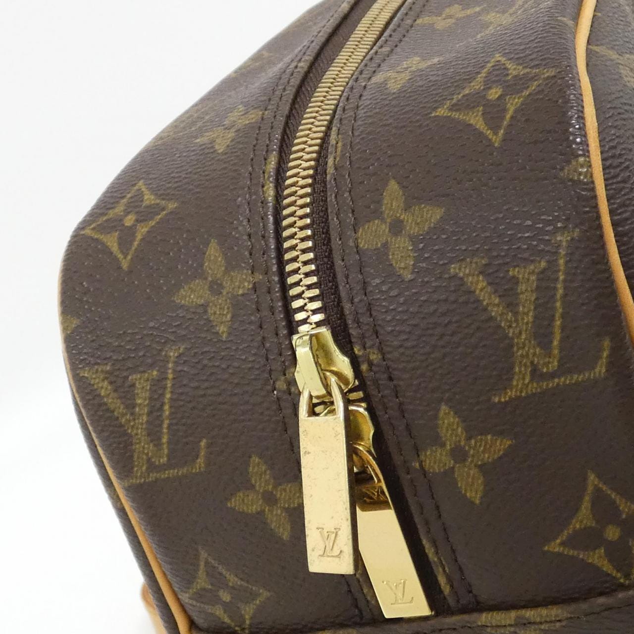 LOUIS VUITTON Monogram City GM M51181 单肩包