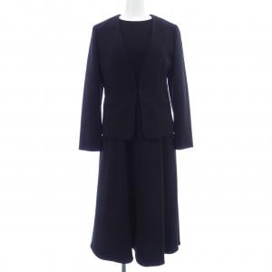 エムプルミエ M-Premier スーツ