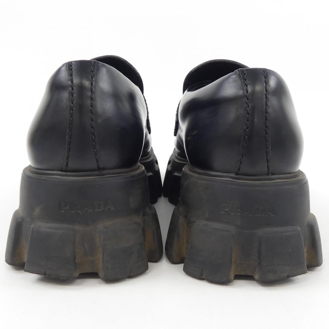 プラダ PRADA モノリスブラッシュドレザーローファー 2DE129 シューズ