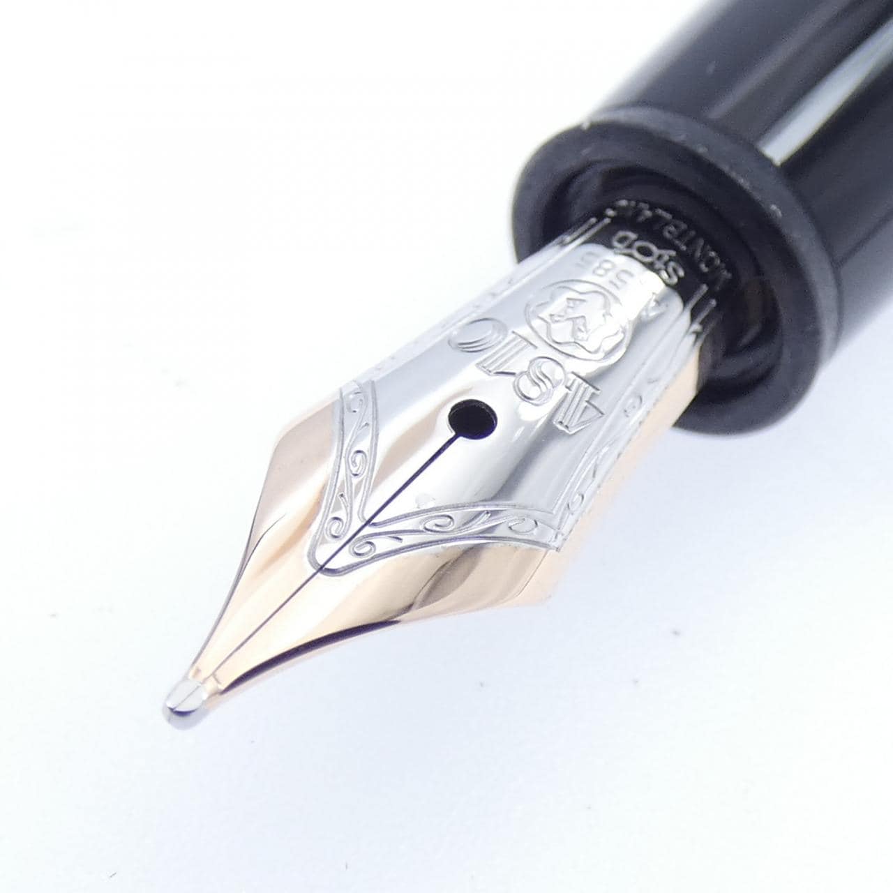 モンブラン マイスターシュテュックローズゴールドクラシック 132484 万年筆