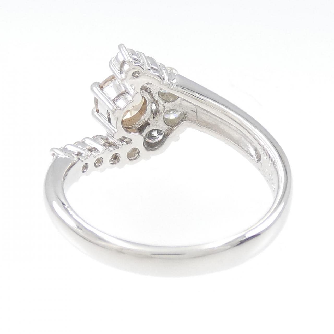 PT ダイヤモンド リング 0.593CT