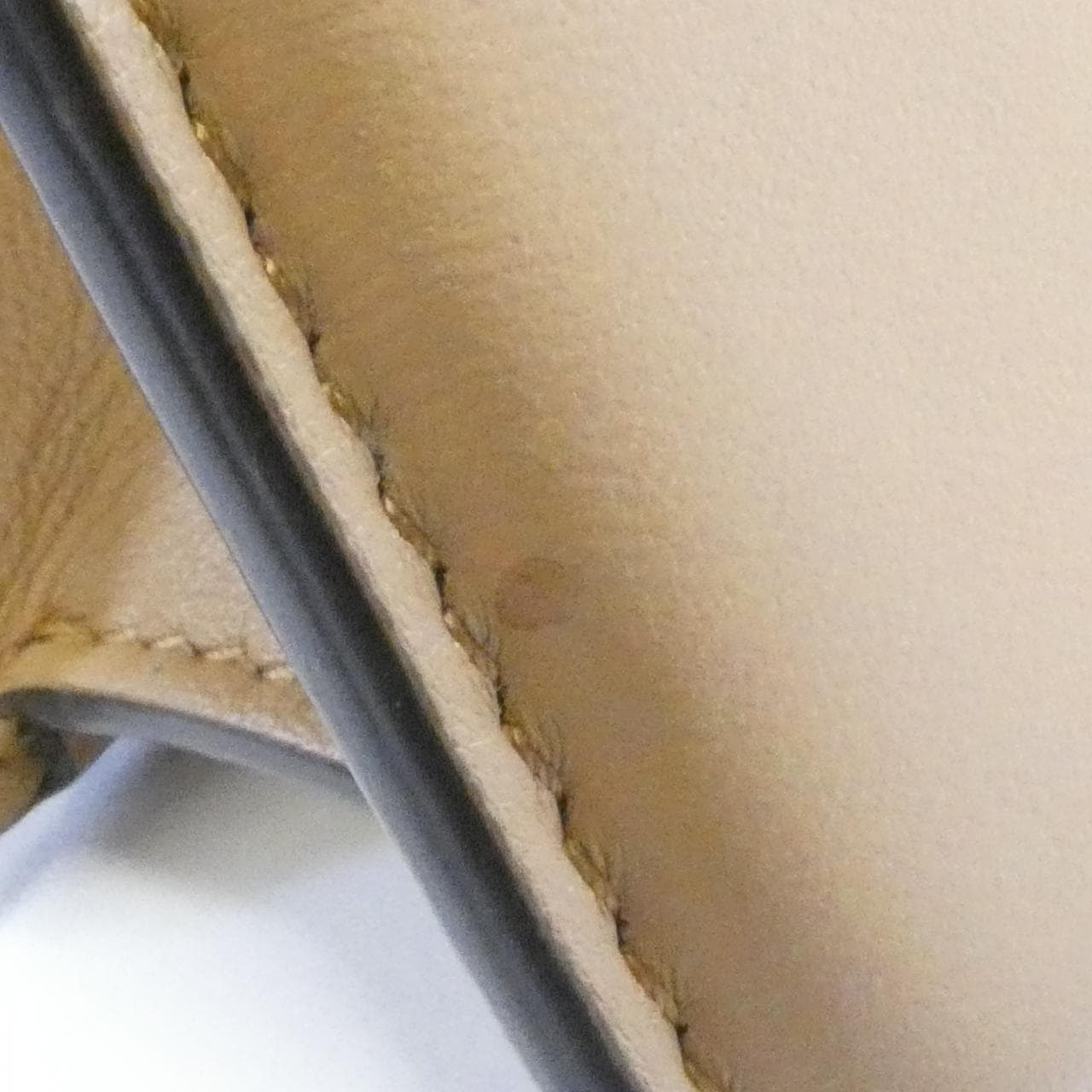 フェンディ ピーカブー アイ シー ユー プチ 8BN335 ABVE バッグ