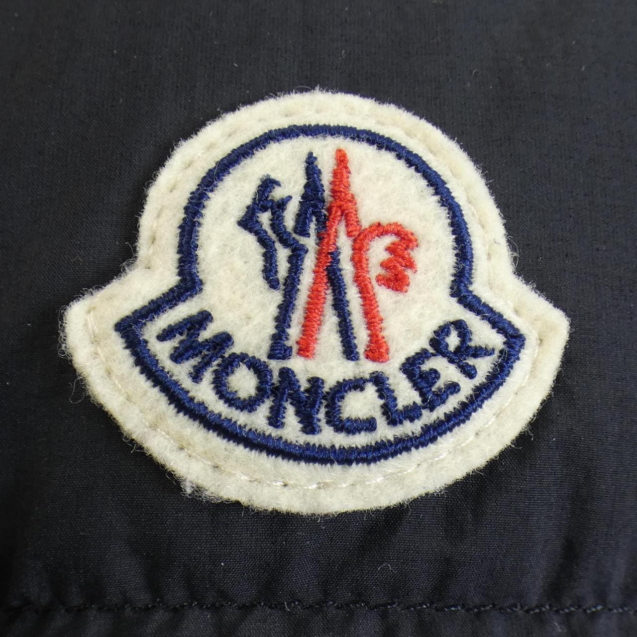 モンクレール MONCLER GHANY ダウンベスト
