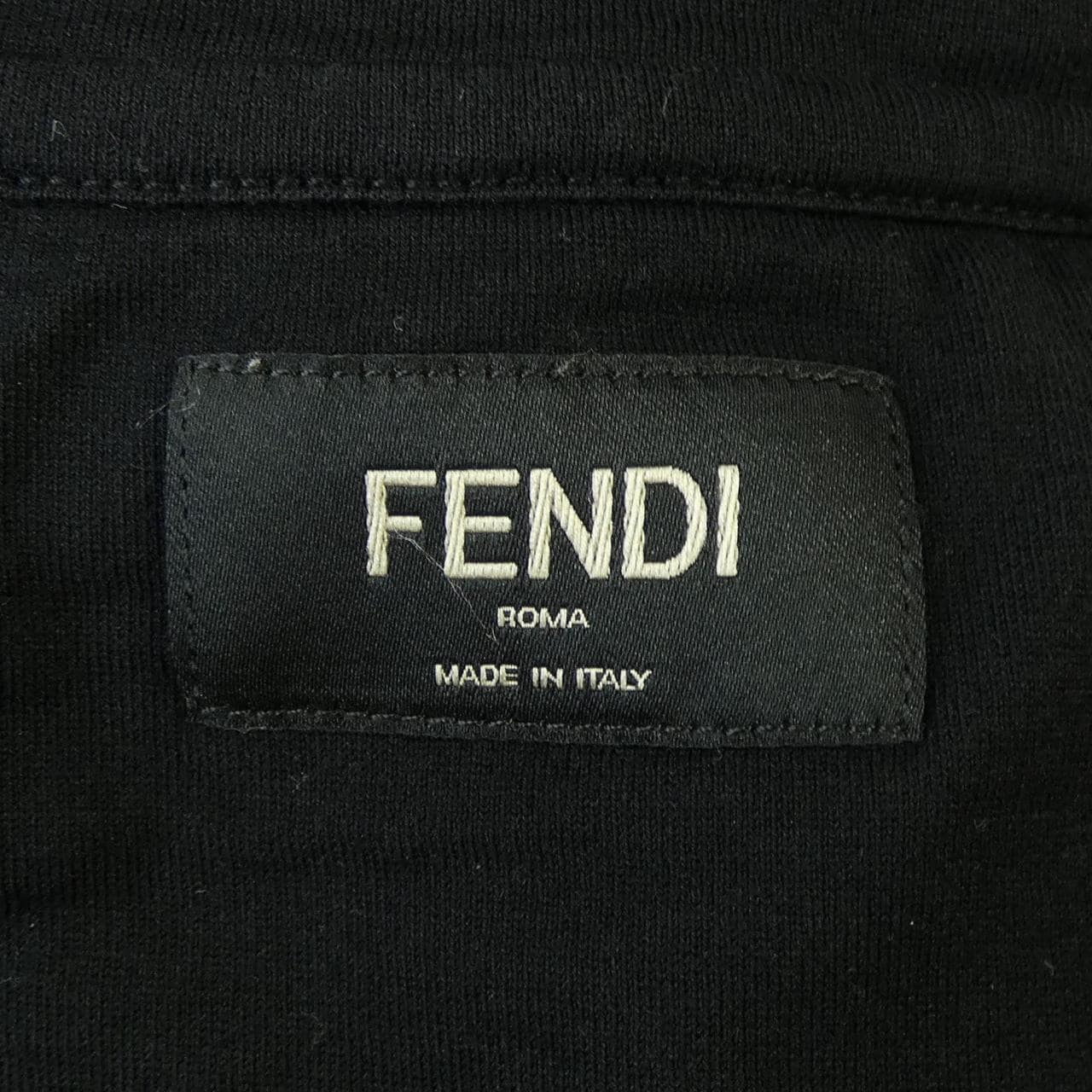 フェンディ FENDI FY0936 A870 Tシャツ