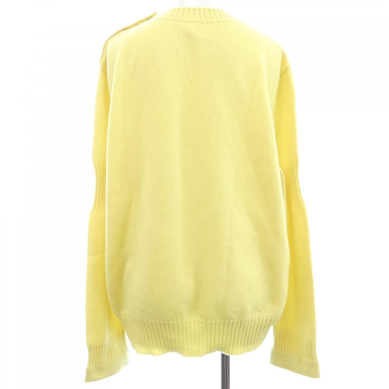 シャネル CHANEL ターンロック P52426K06736 ニット