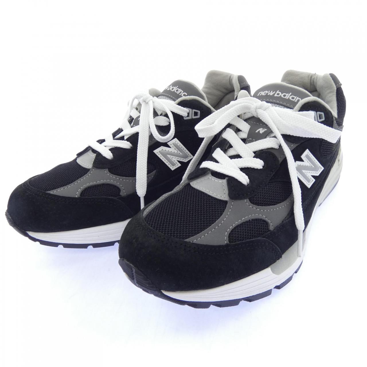 ニューバランス NEW BALANCE U992BK スニーカー