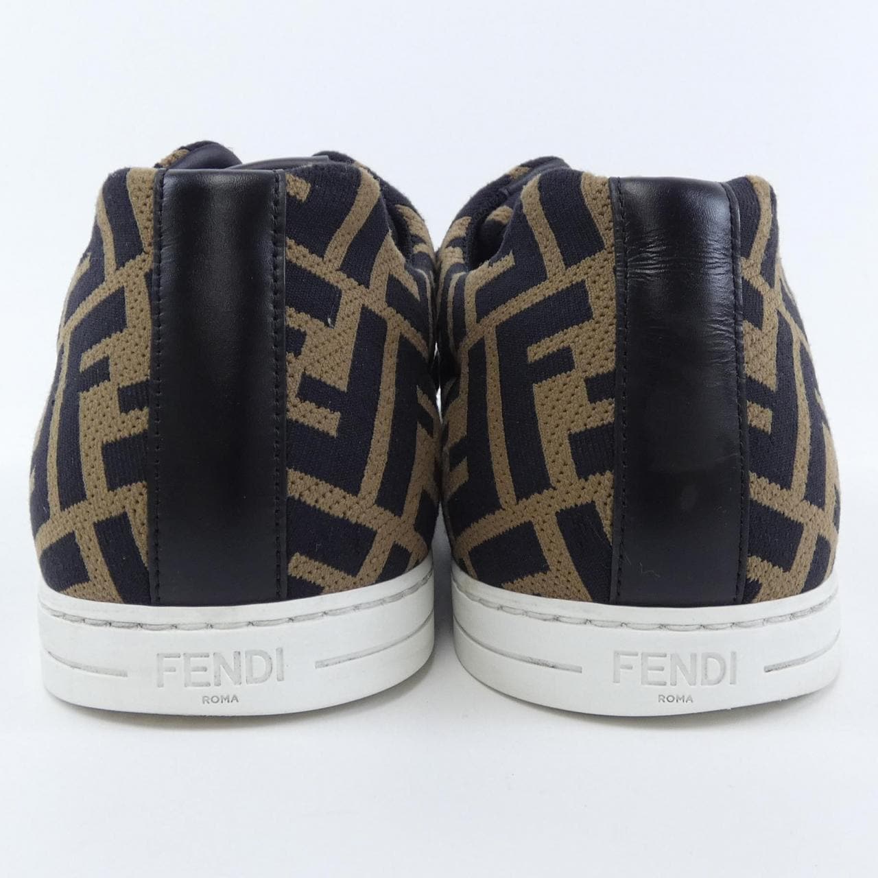 フェンディ FENDI スニーカー