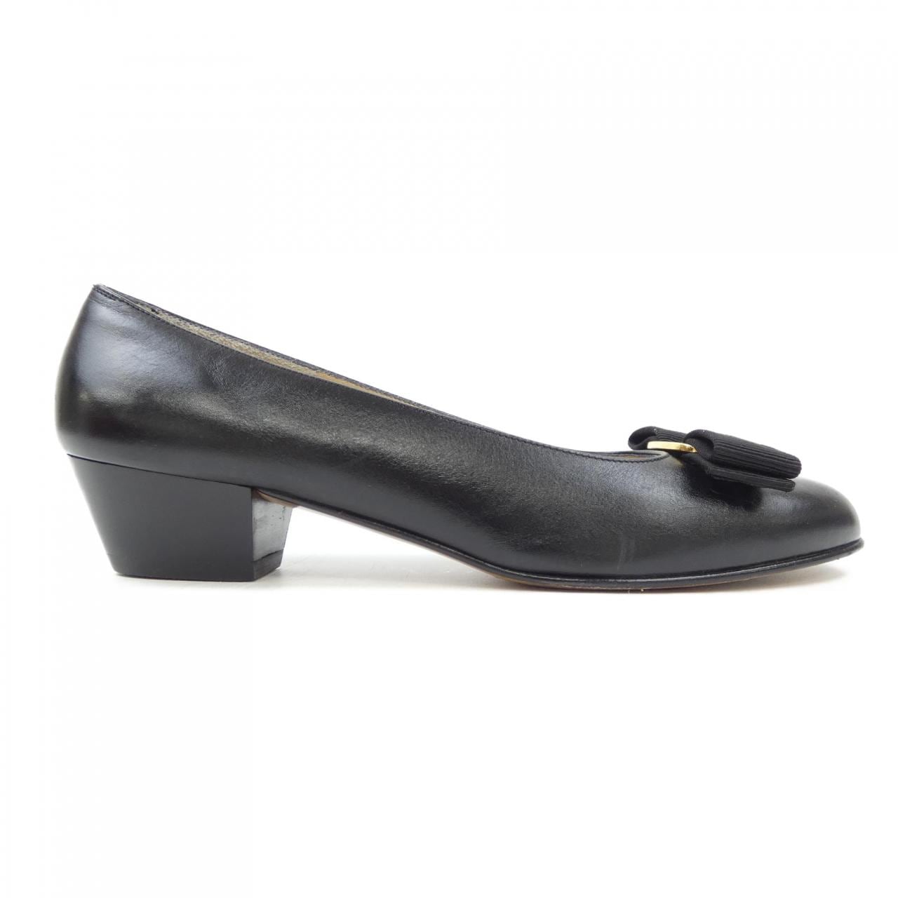 【ヴィンテージ】サルヴァトーレフェラガモ SALVATORE FERRAGAMO パンプス