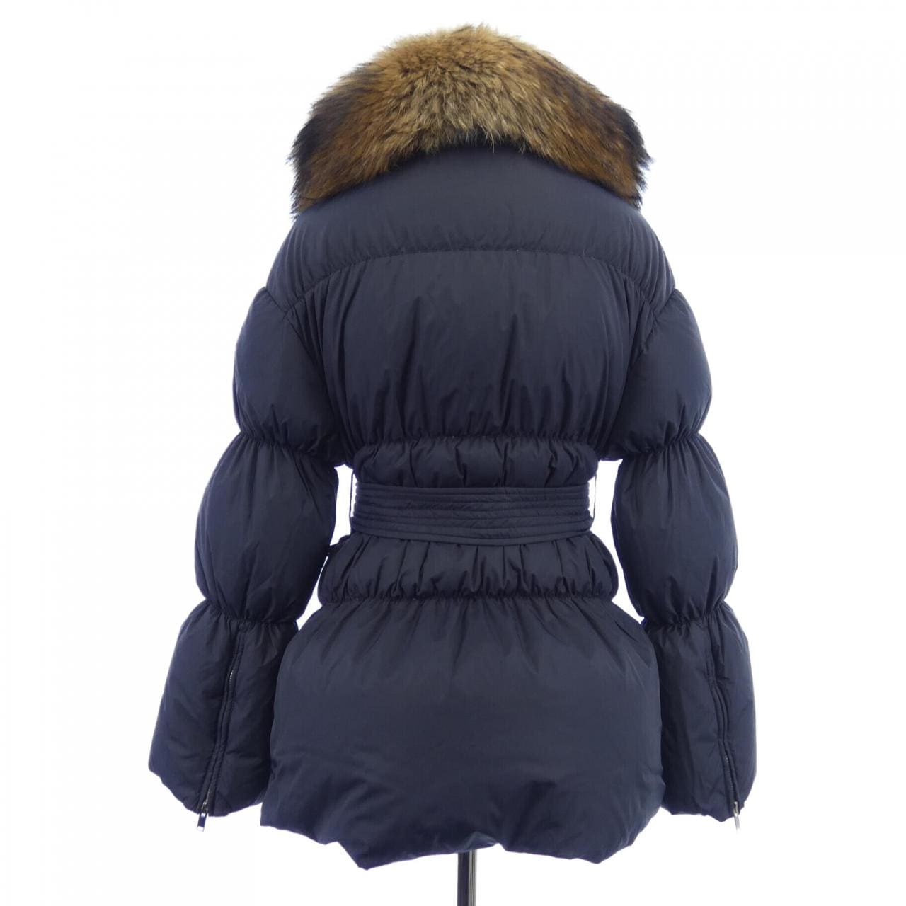 アキラナカ AKIRA NAKA DUVETICA ダウンジャケット