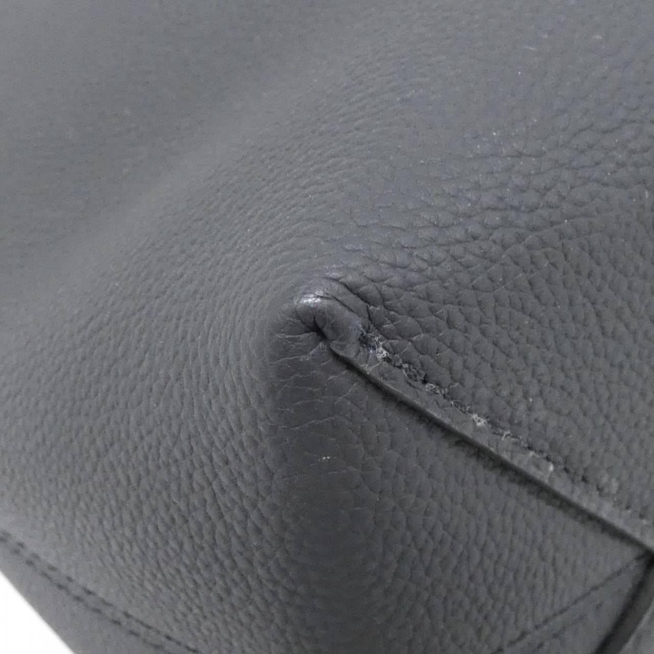 ルイヴィトン LVアエログラム パイロット トート M24771 バッグ