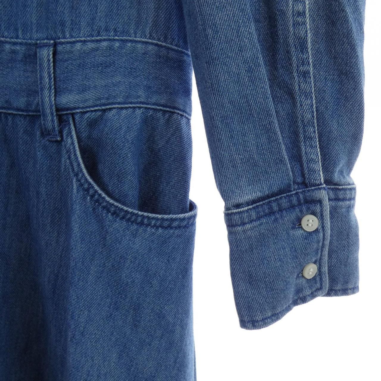 コス COS ワンピース