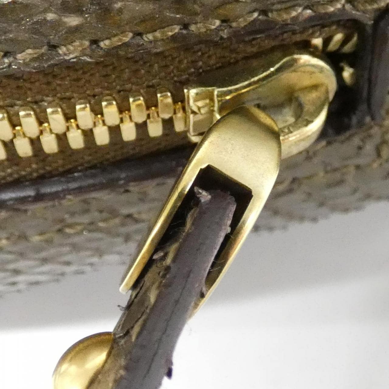 サルヴァトーレフェラガモ 21 7385 バッグ