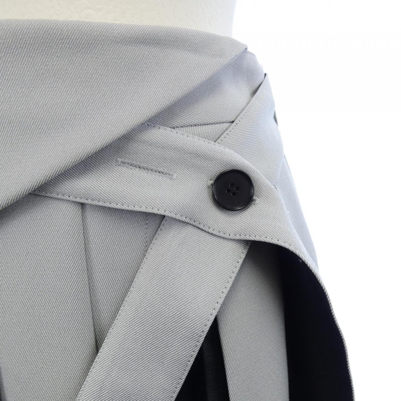 ユナイテッドトウキョウ UNITED TOKYO スカート