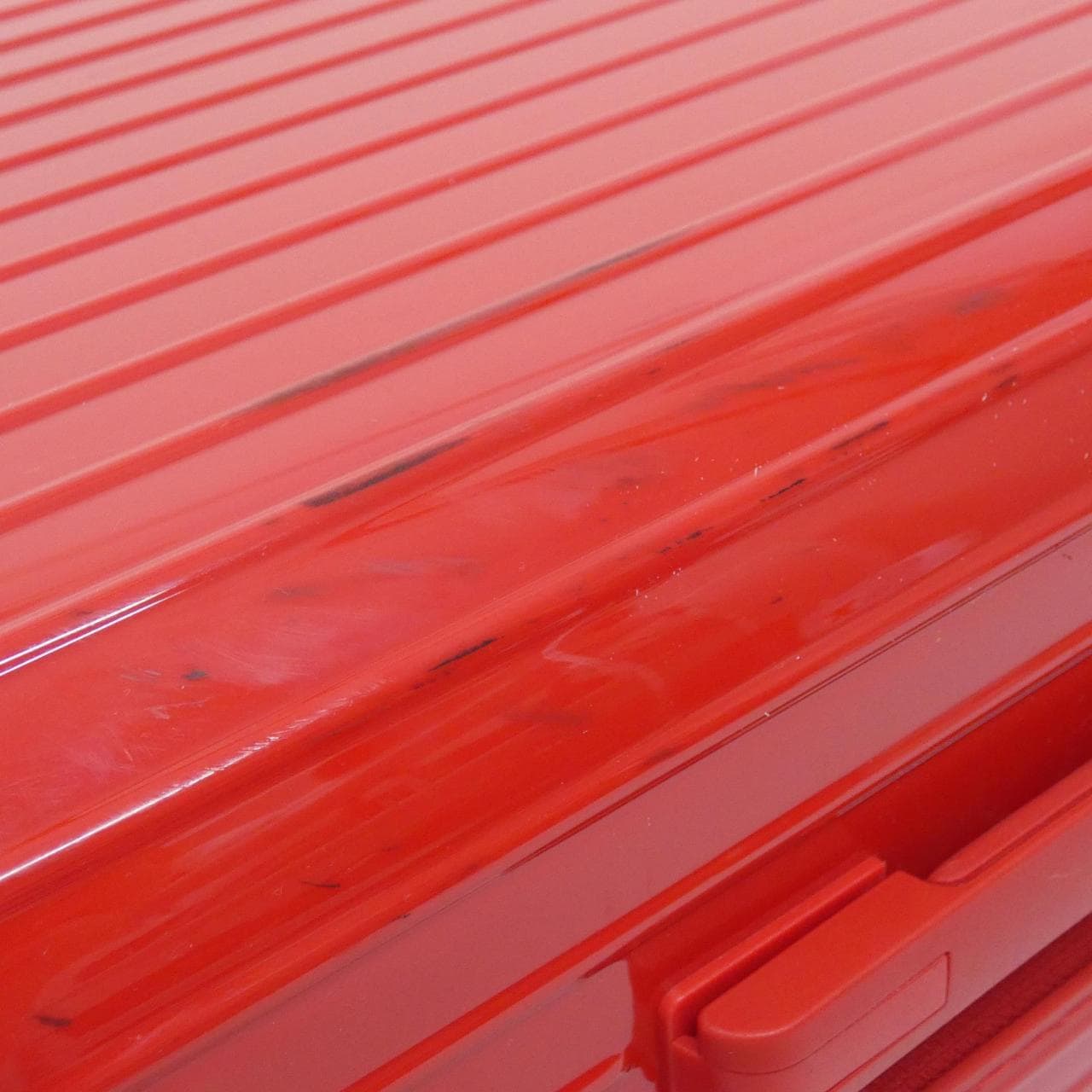 リモワ ESSENTIAL キャビン 36L 83253654 キャリーバッグ