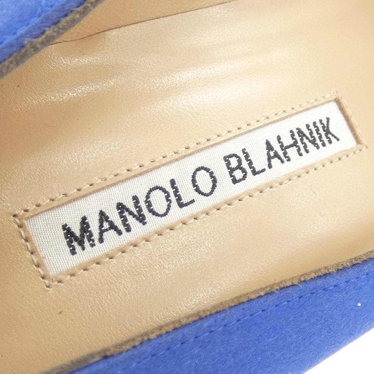 マノロブラニク MANOLO BLAHNIK HANGISI パンプス