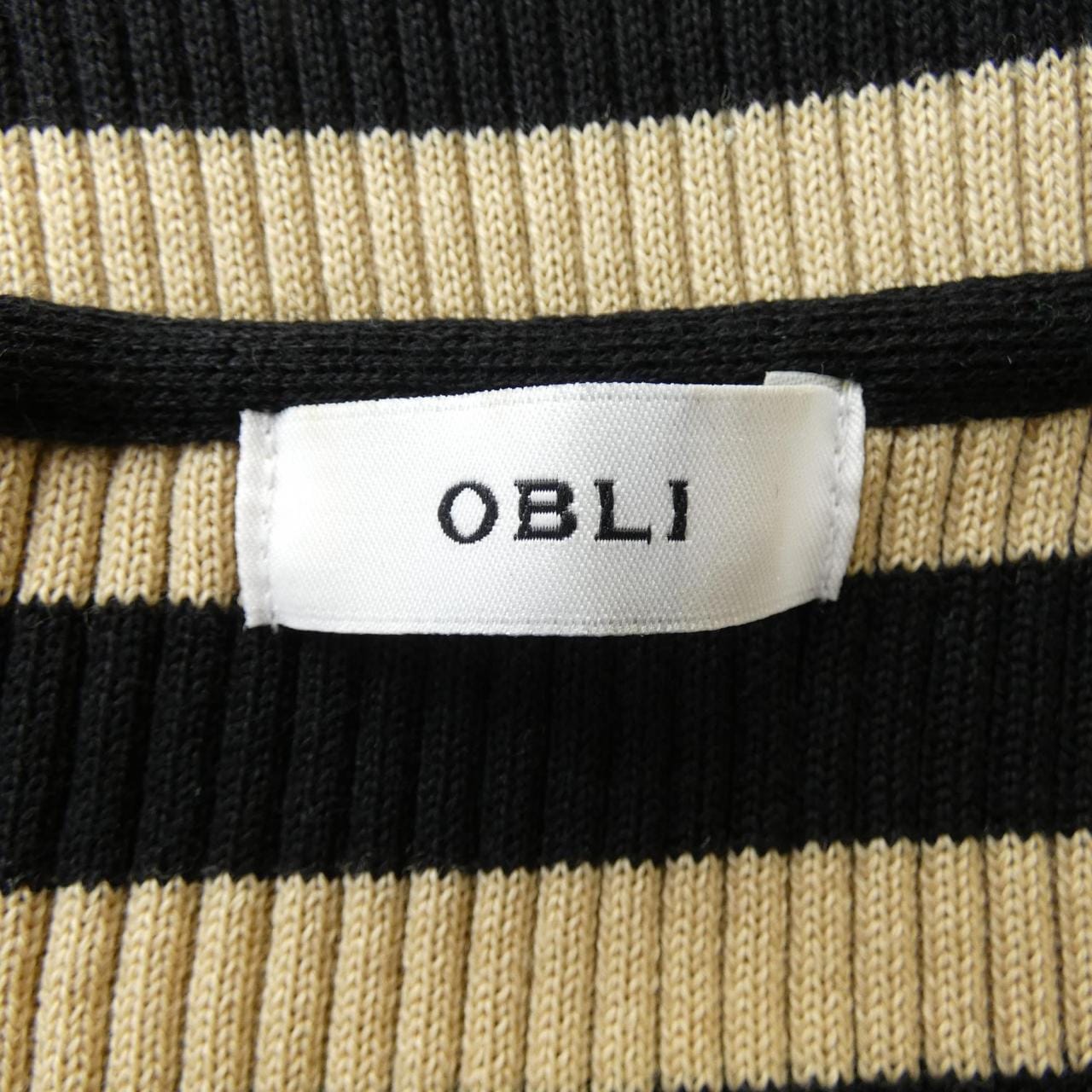 オブリ OBLI ニット