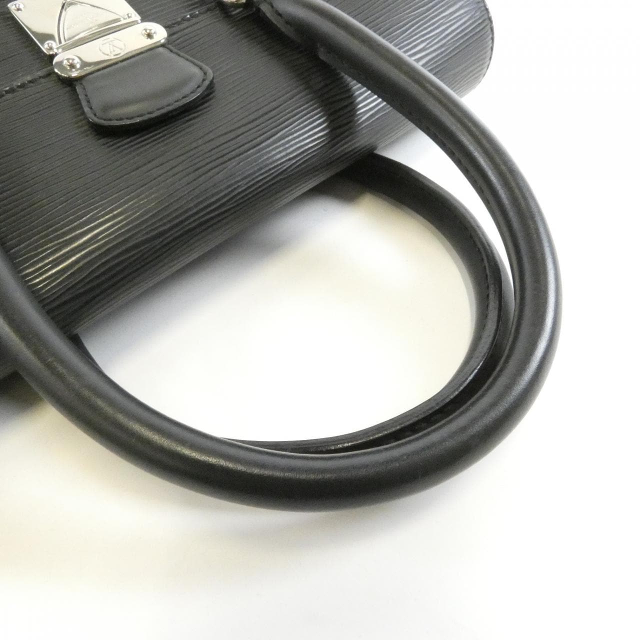 ルイヴィトン エピ セギュール PM M58872 バッグ
