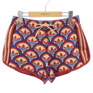 グッチ GUCCI 702873 XKCDO ショートパンツ