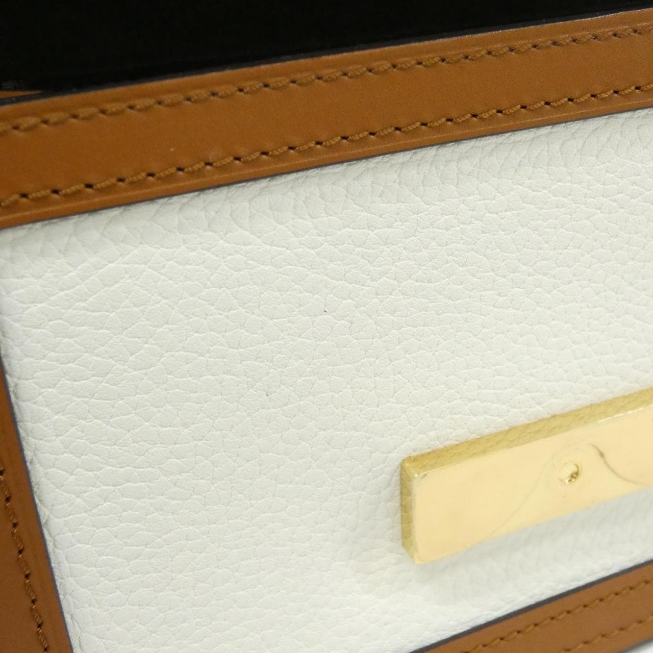 ルイヴィトン トリヨン バムバック ドーフィーヌ M58881 ウエストバッグ