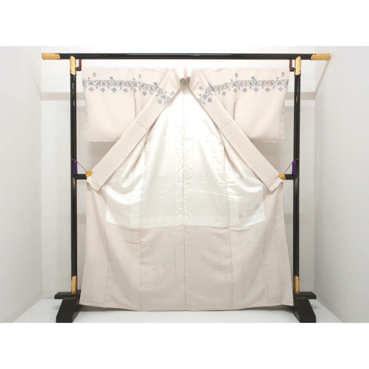 【未使用品】訪問着　刺繍加工