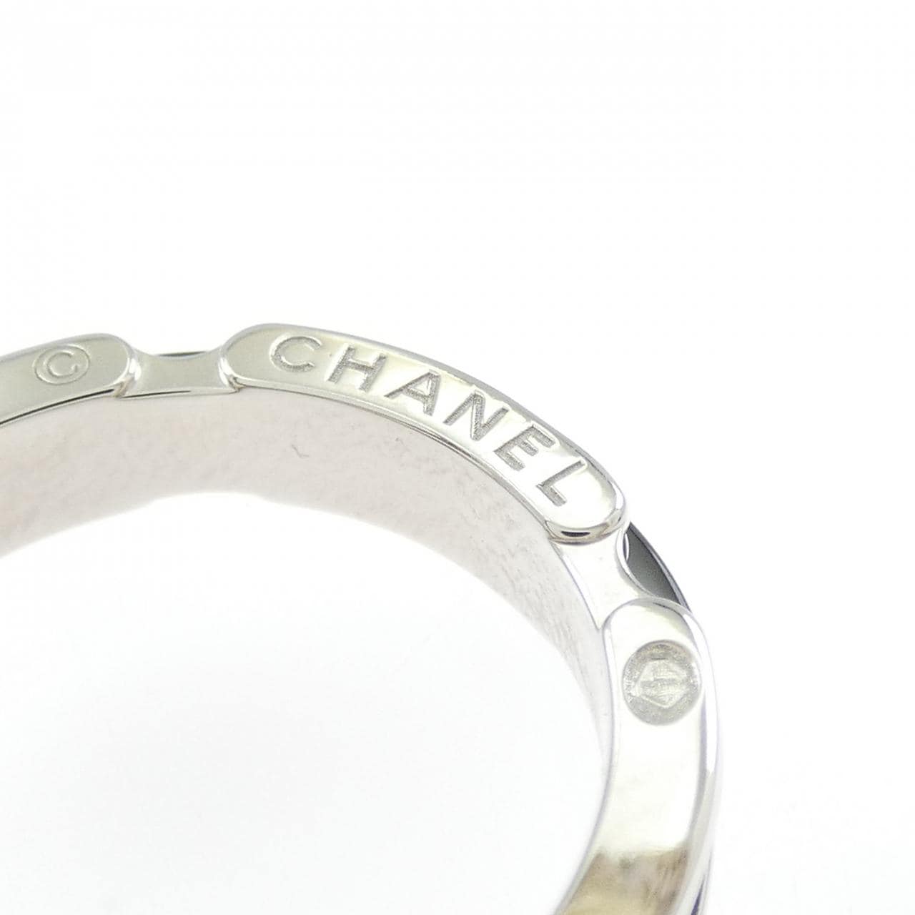 CHANEL Ultra系列戒指