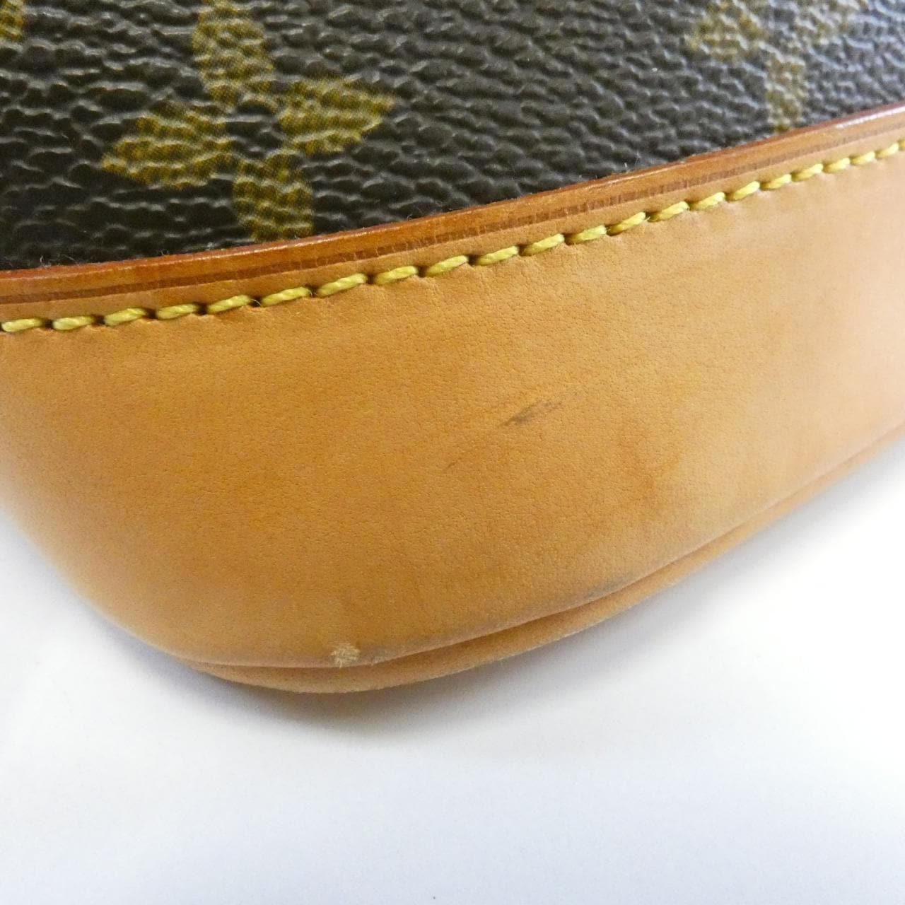 ルイヴィトン モノグラム アルマ PM M51130 バッグ