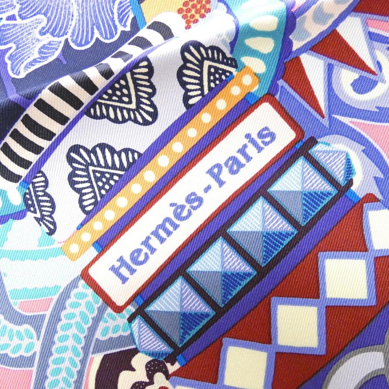 HERMES DUO COSMIQUE Carre Scarf