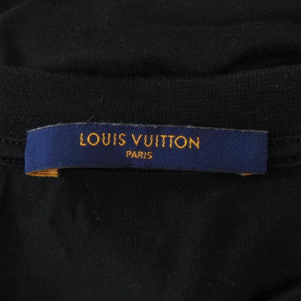 ルイヴィトン LOUIS VUITTON クラシックTシャツ HAY50WJC8 Tシャツ