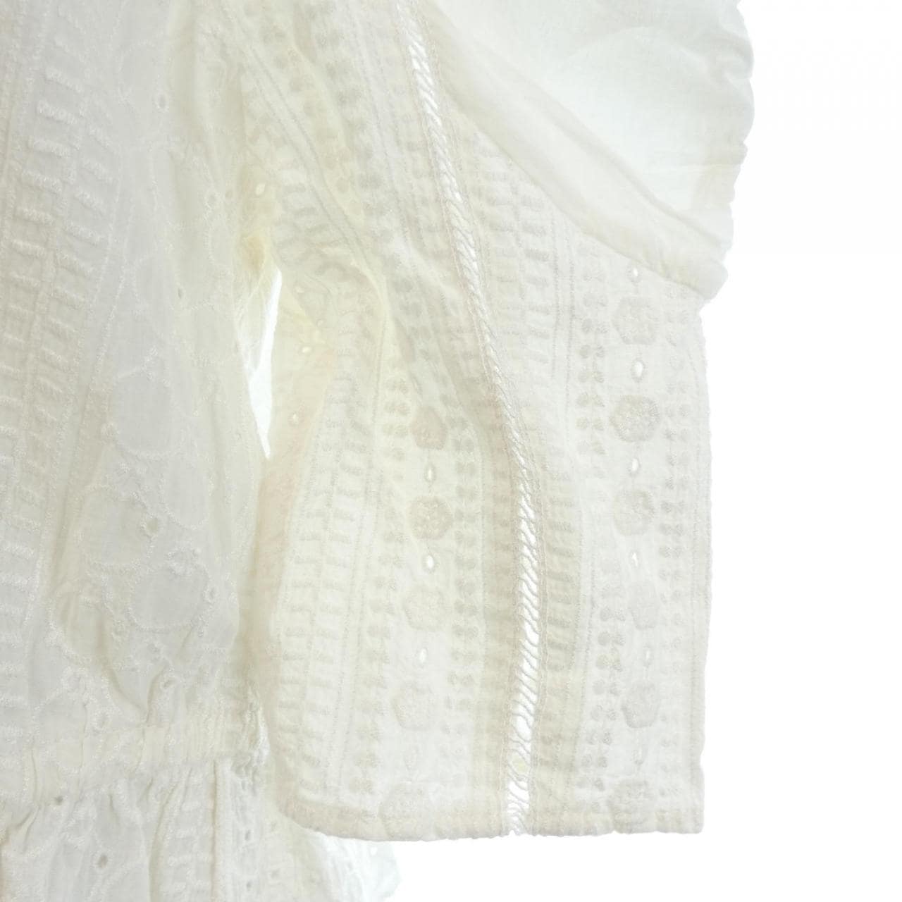 ジルスチュアート JILL STUART トップス