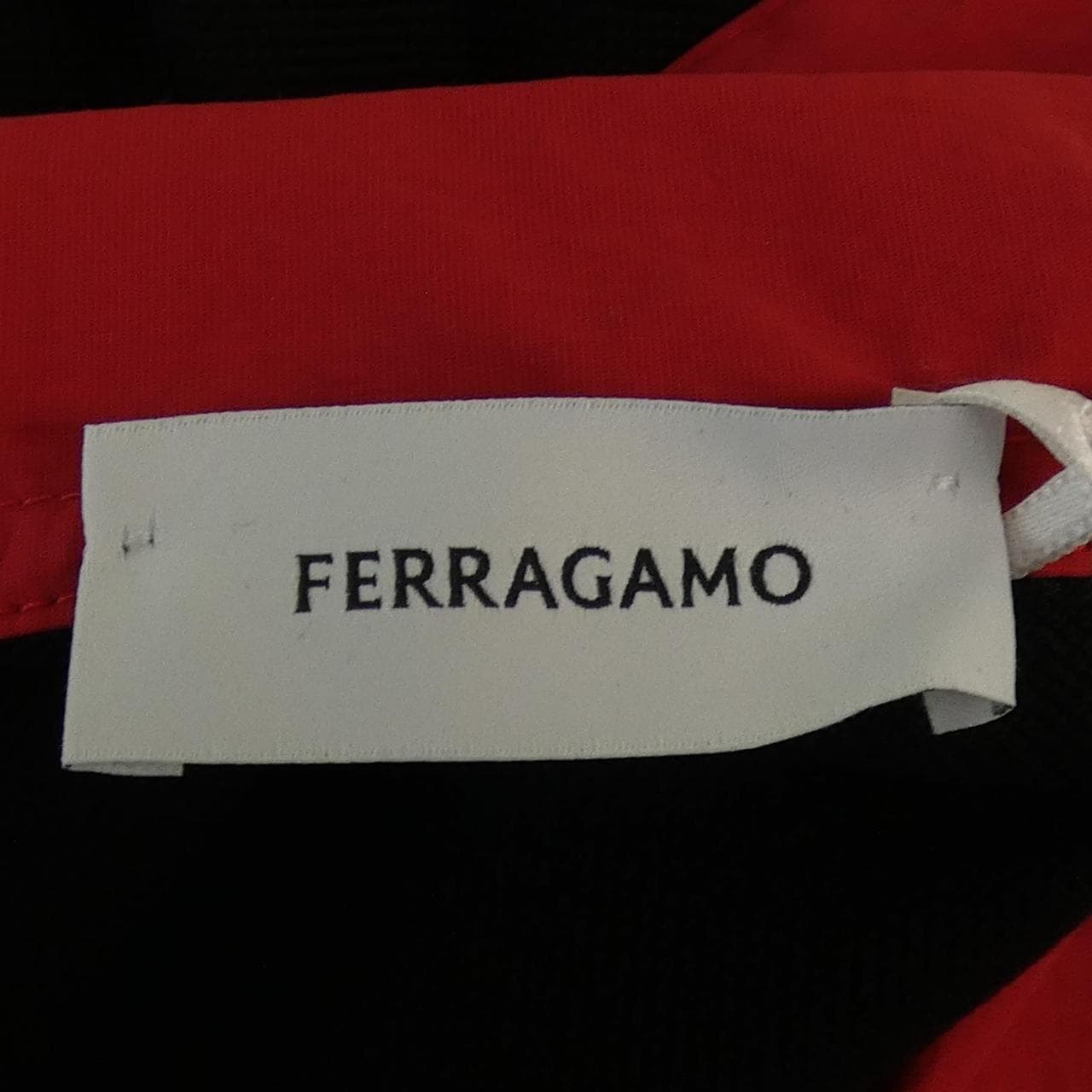 フェラガモ FERRAGAMO ポロシャツ