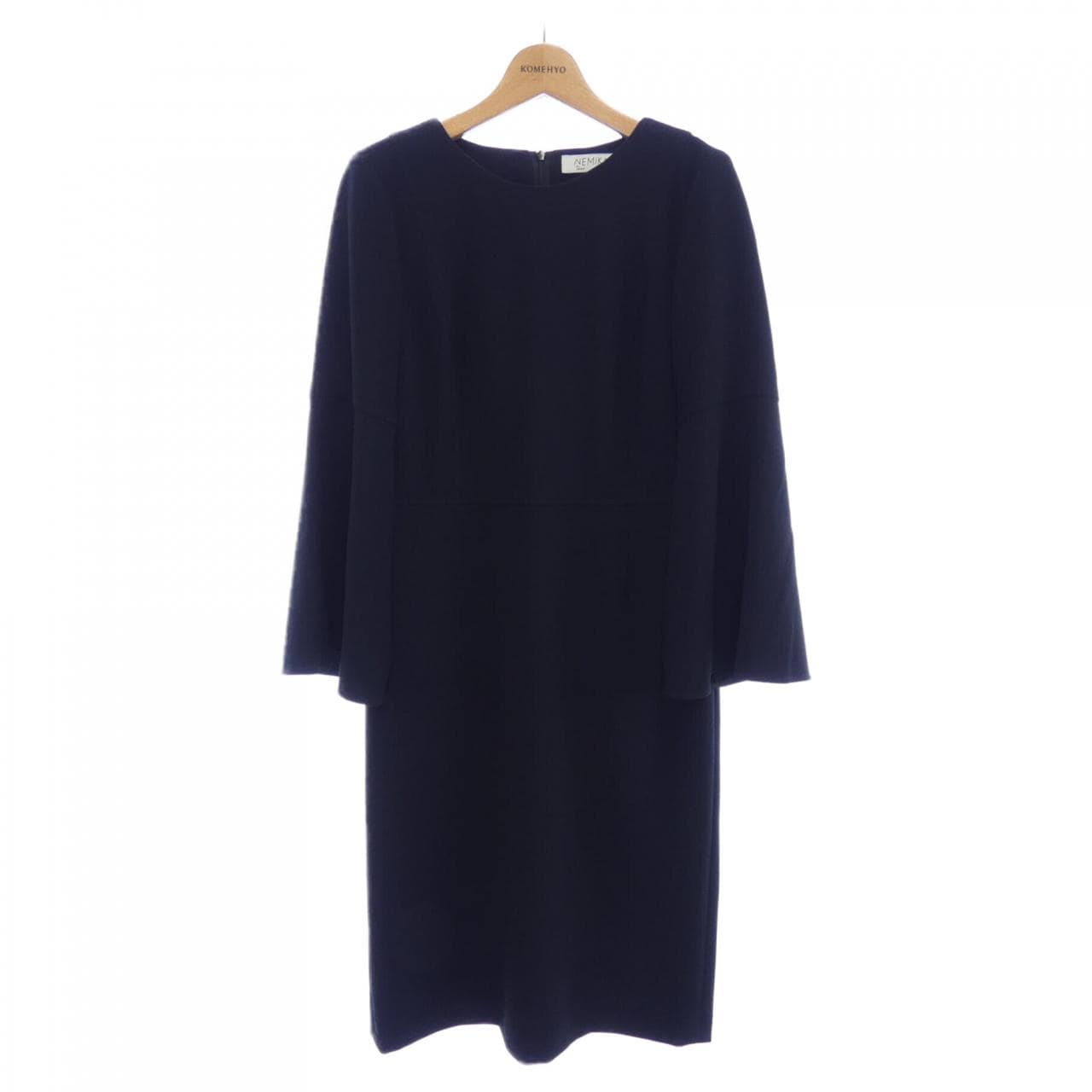 ネミカ NEMIKA ワンピース
