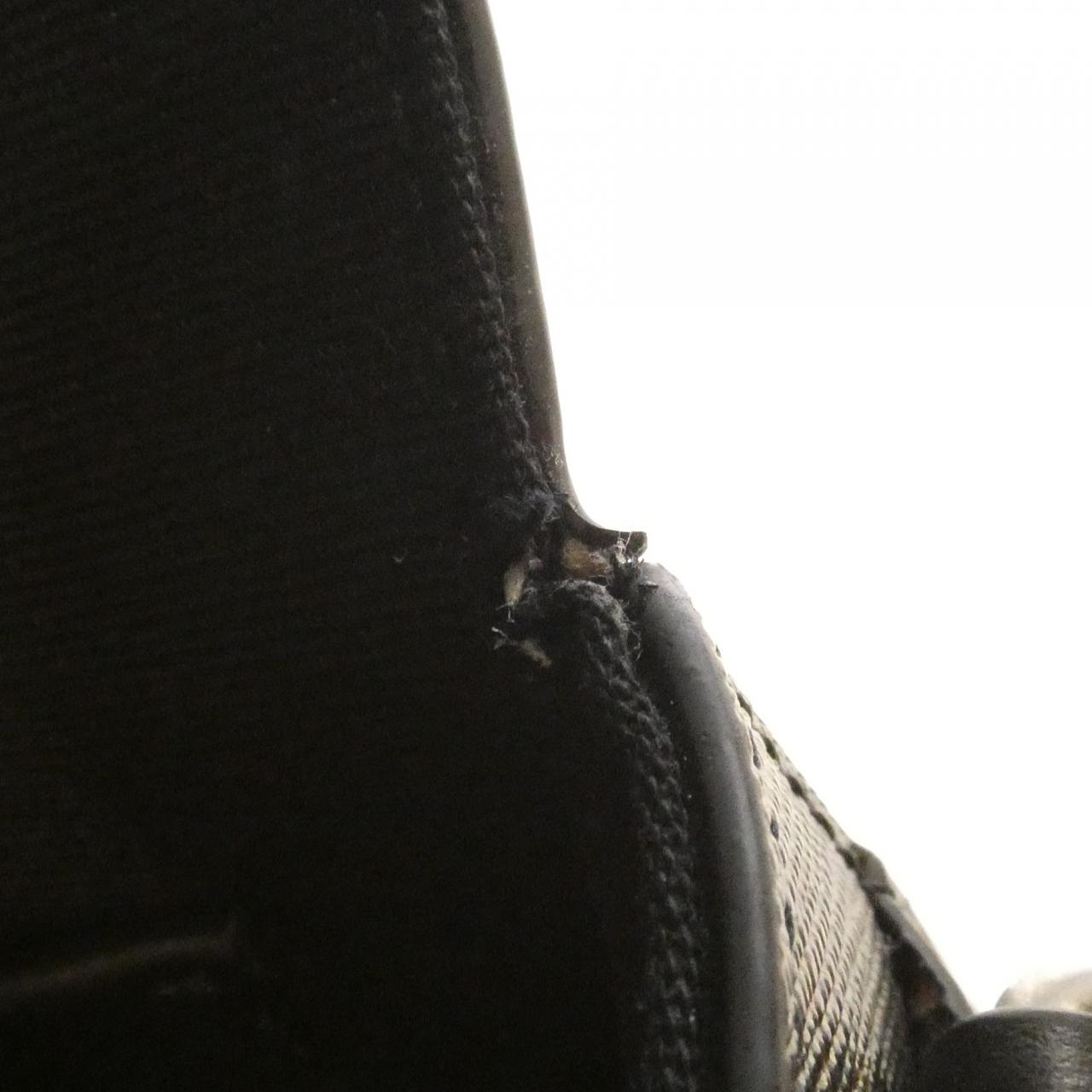 セリーヌ 111592ETH ショルダーバッグ