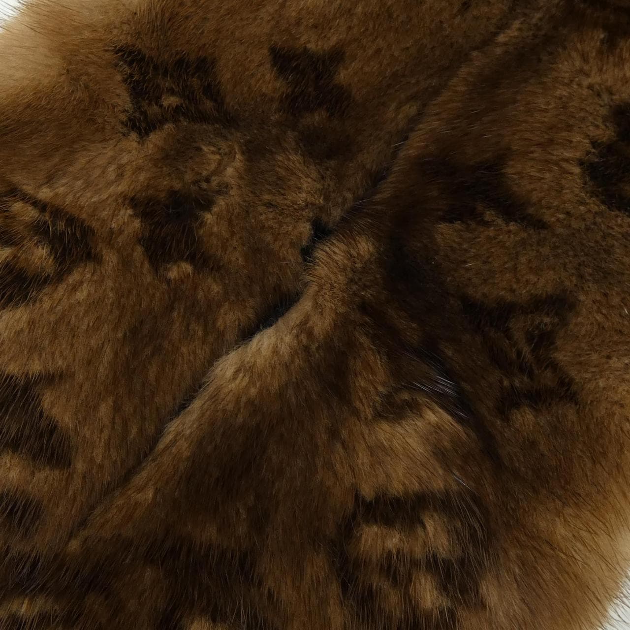 LOUIS VUITTON Echarpe Monogramming M76737 馬菲爾