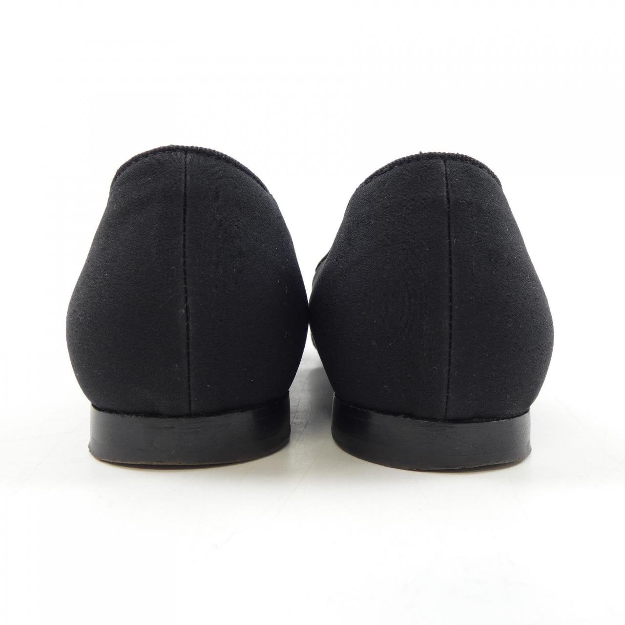 マノロブラニク MANOLO BLAHNIK フラットシューズ