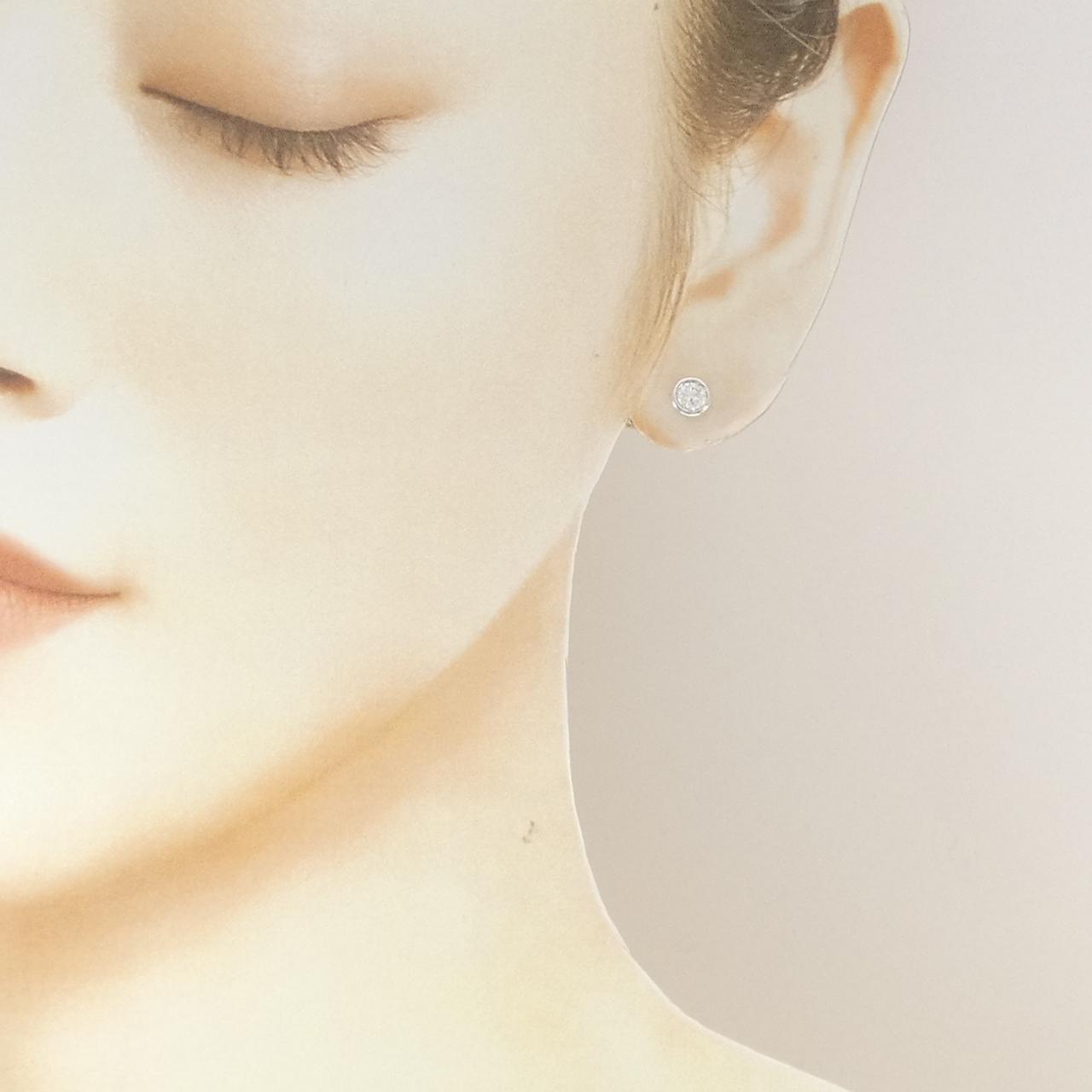 PT900 ソリティア ダイヤモンド ピアス 0.273CT 片耳