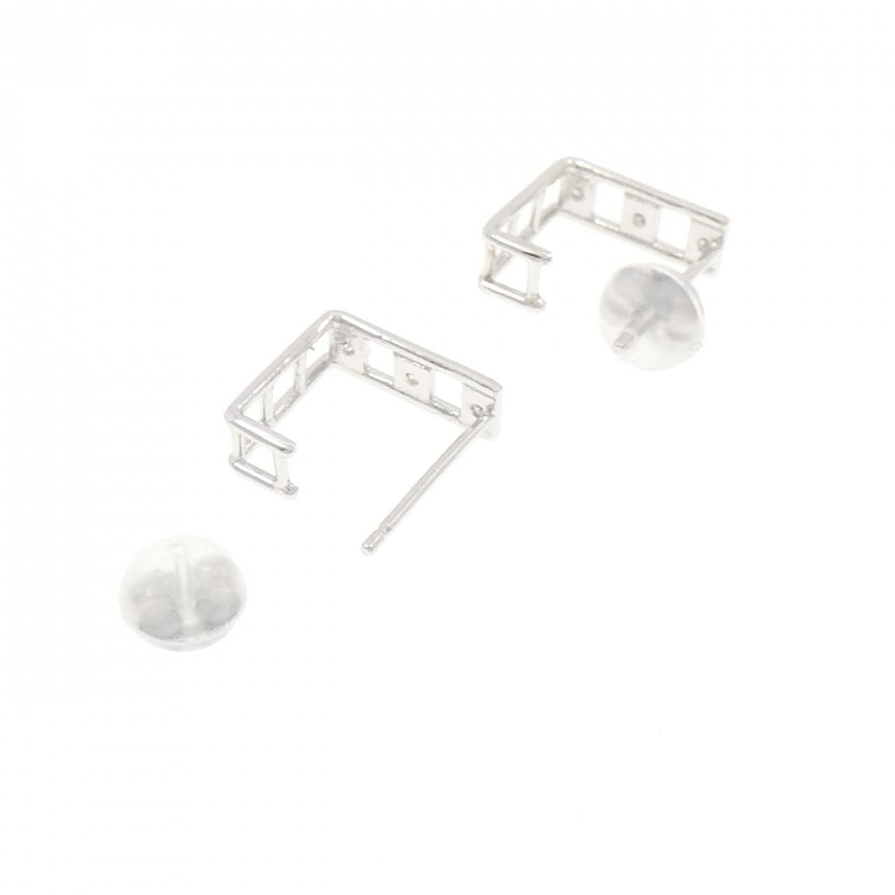 K18WG ダイヤモンド ピアス 0.06CT