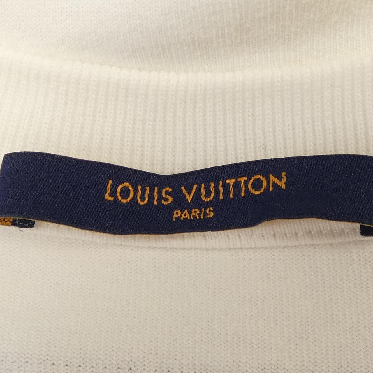 LOUIS VUITTON T 恤