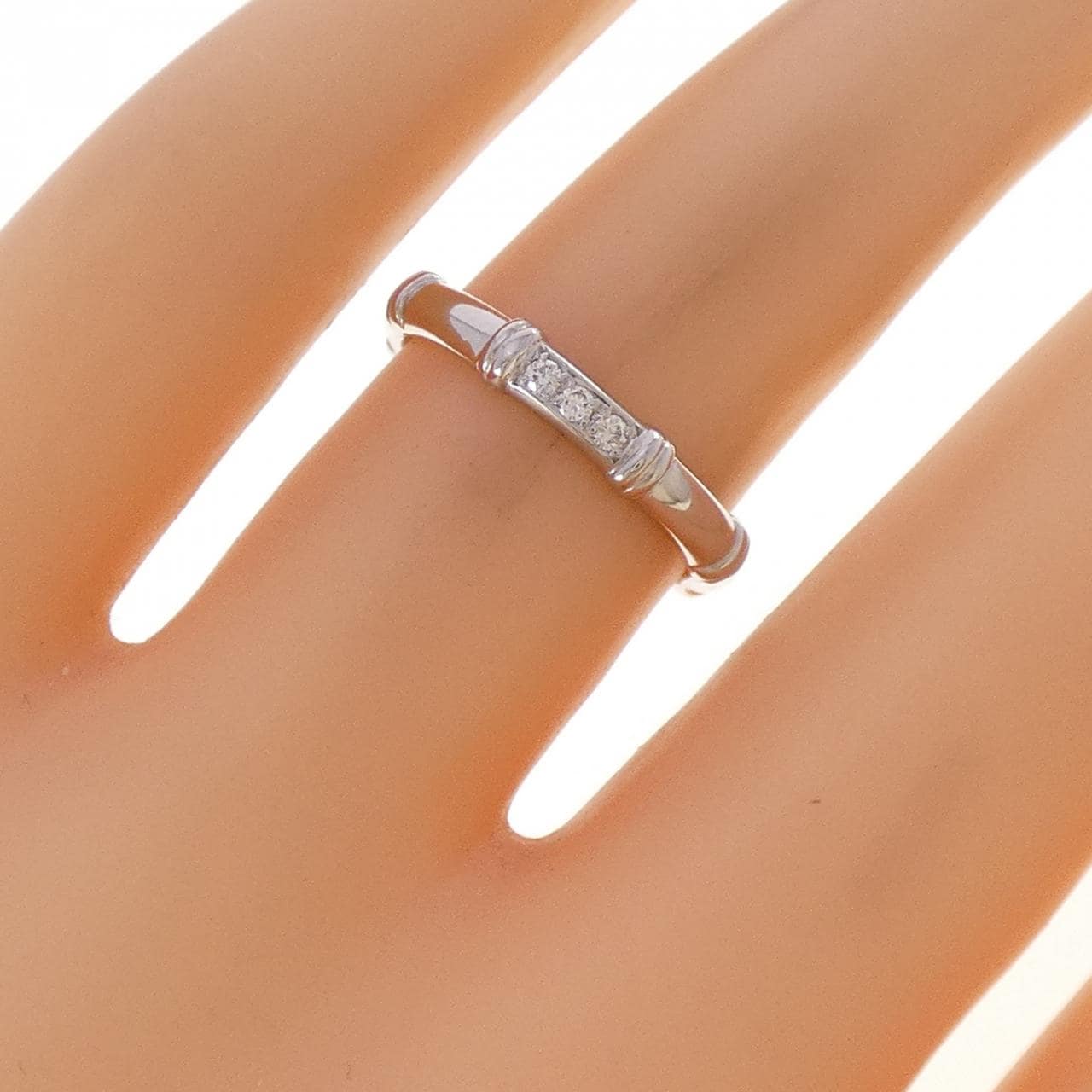 PT900 ダイヤモンド リング 0.042CT