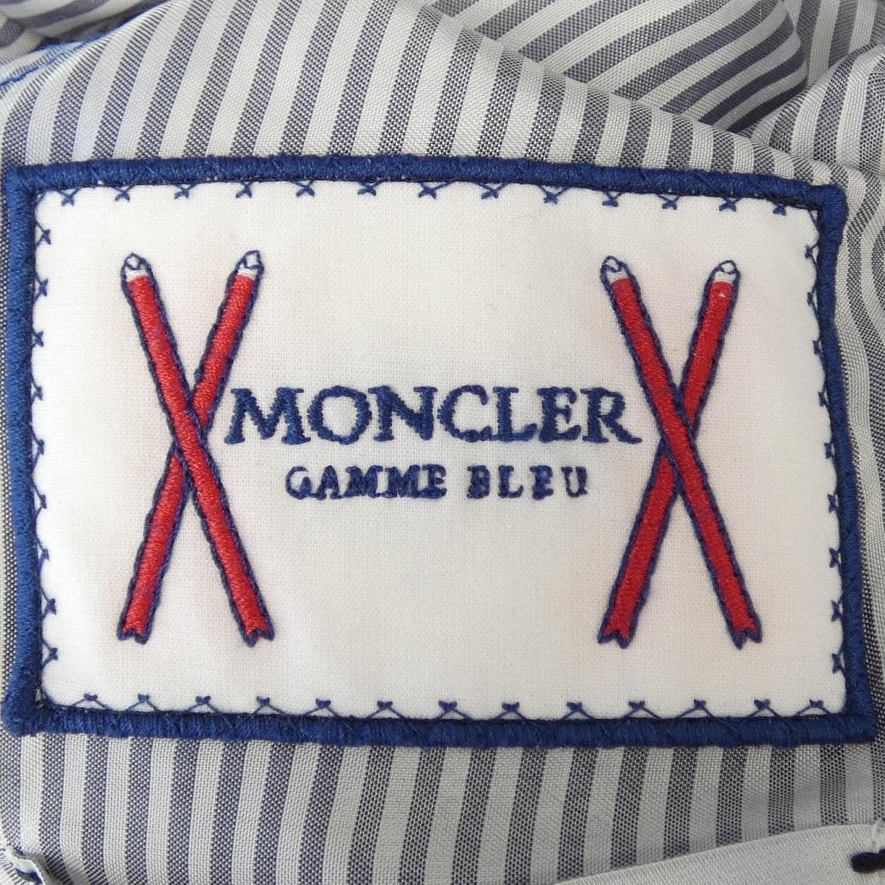 モンクレールガムブルー MONCLER GAMMEBLEU 13914036280 ダウンジャケット