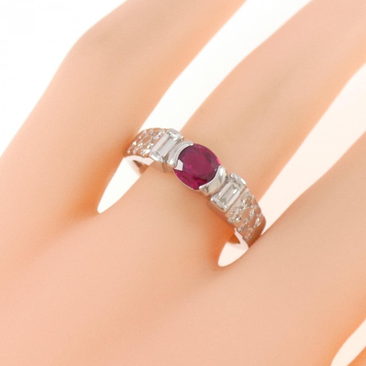 PT900 ルビー リング 0.871CT
