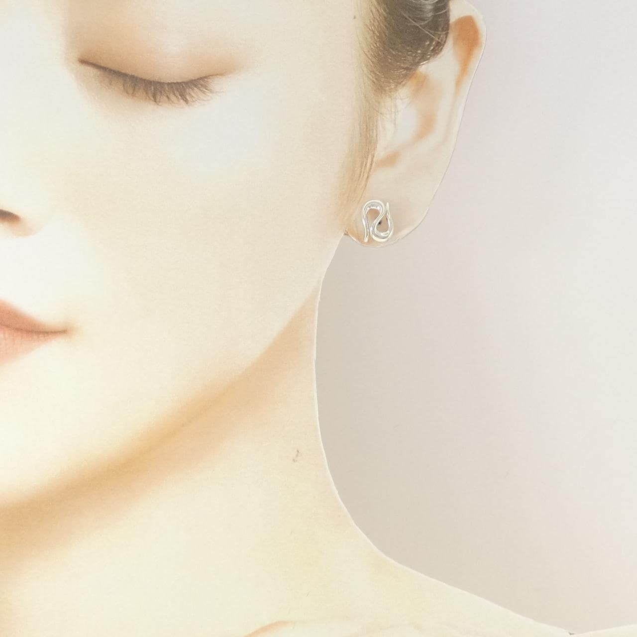 ティファニー オープンウェーブ ピアス