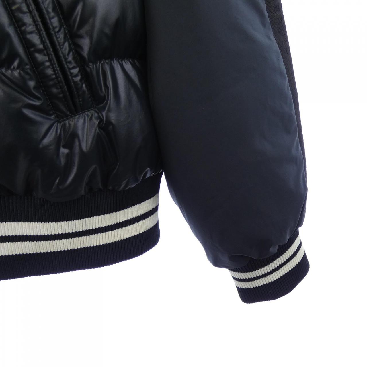 モンクレール MONCLER TORILIS ダウンジャケット