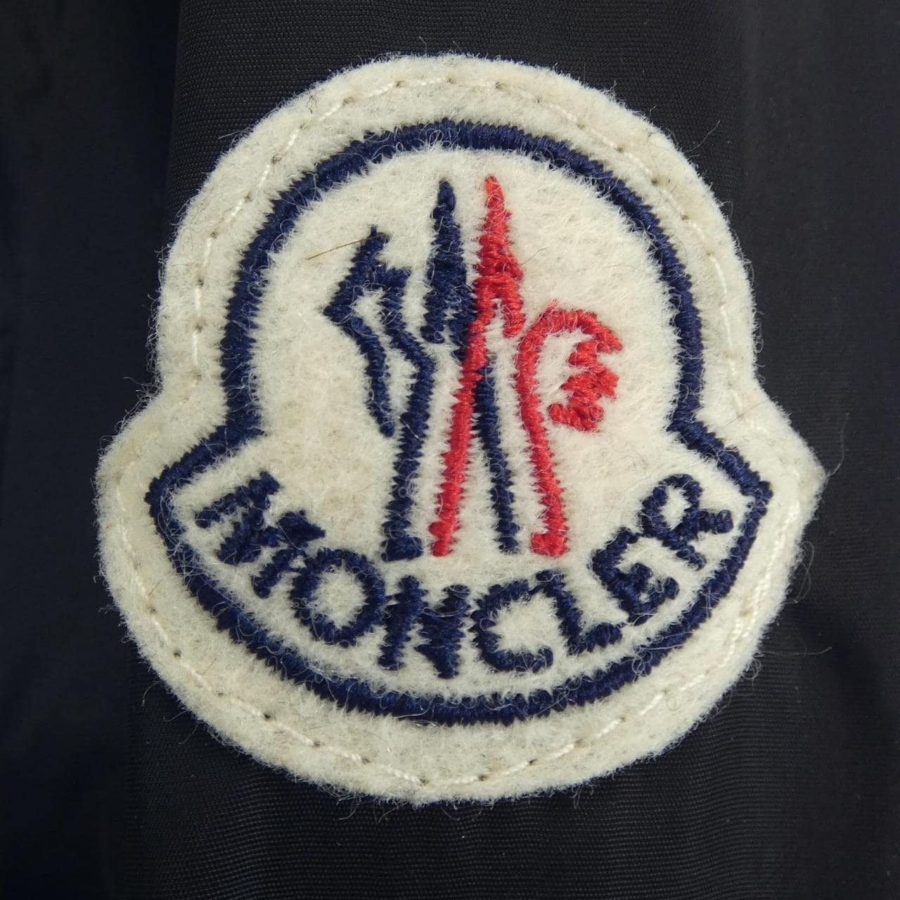 モンクレール MONCLER ブルゾン