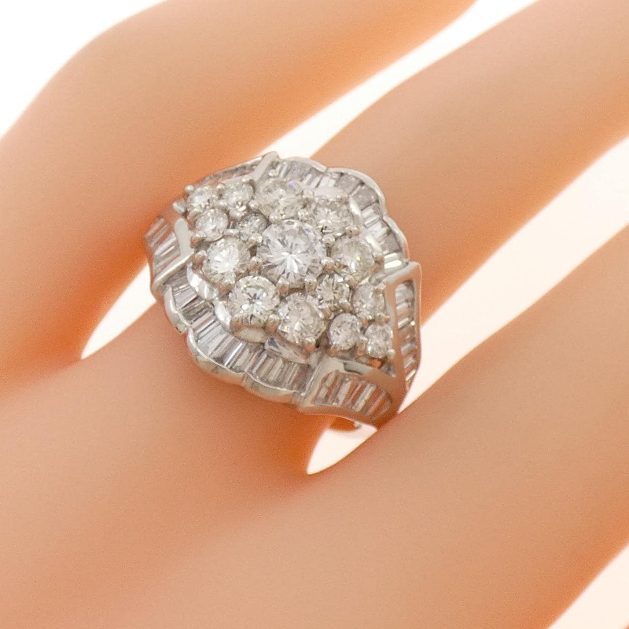 PT900 ダイヤモンド リング 2.00CT